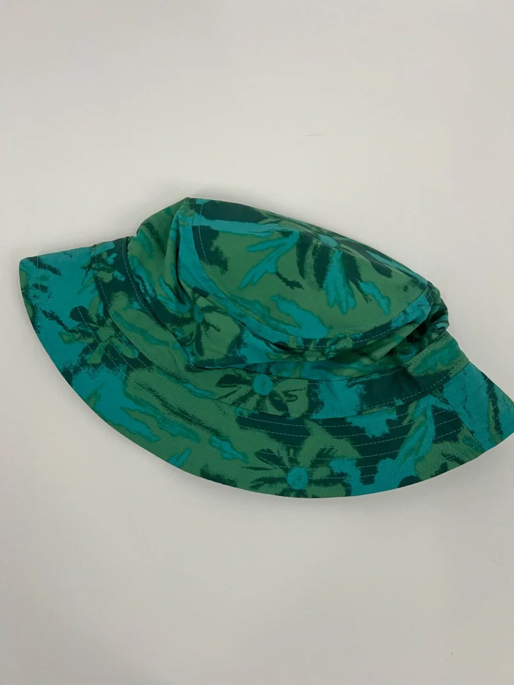 Patagonia Wavefarer Green and Teal Floral Bucket Hat